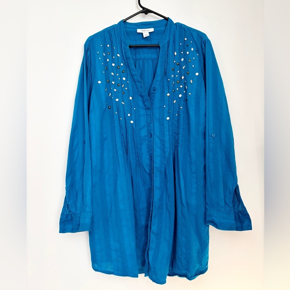 ⭐ 3 for $40 - Turquoise embellished blouse -  100% cotton - size 16